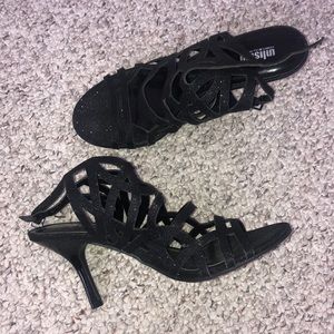 Black heels (strappy and sexy)